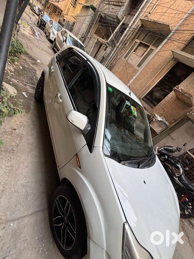 Ford Car Hybrid 2014