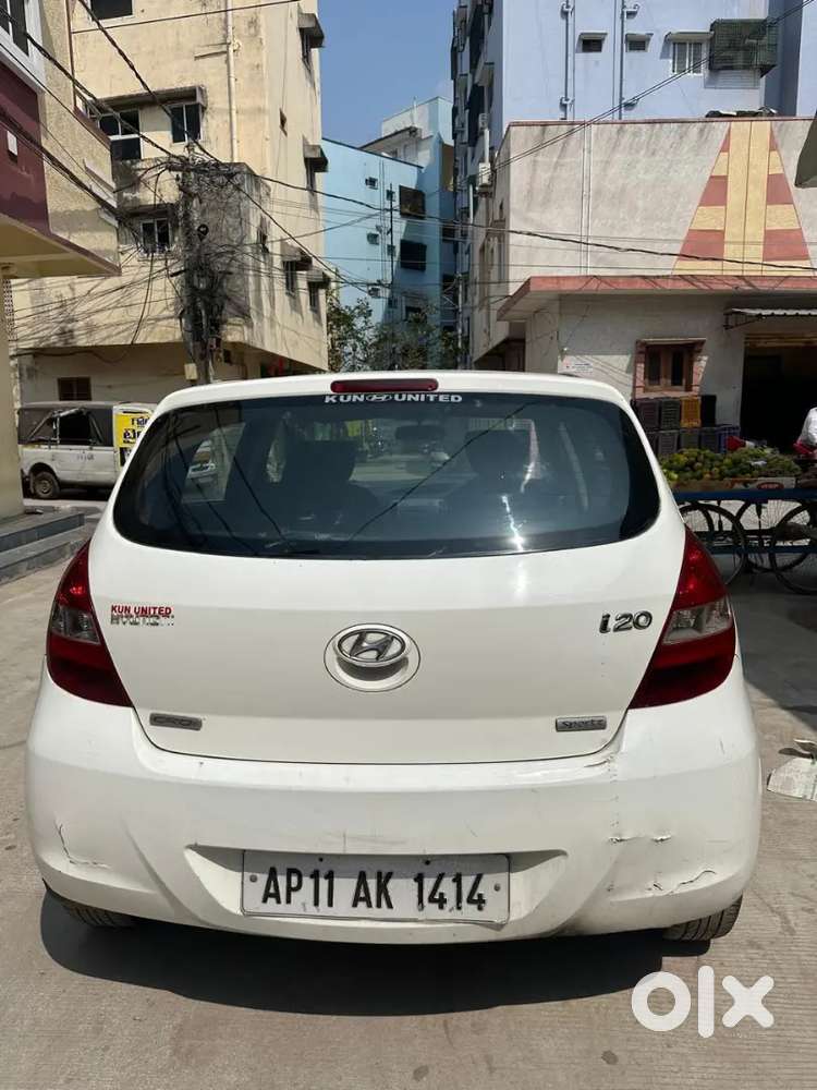 Well Maintained I 20 Desil 2010 Model Sports