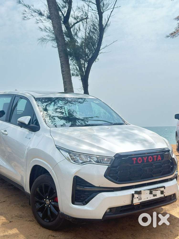 Toyota Innova Hycross 2.0 Vx Hybrid 7 Str, 2024, Petrol