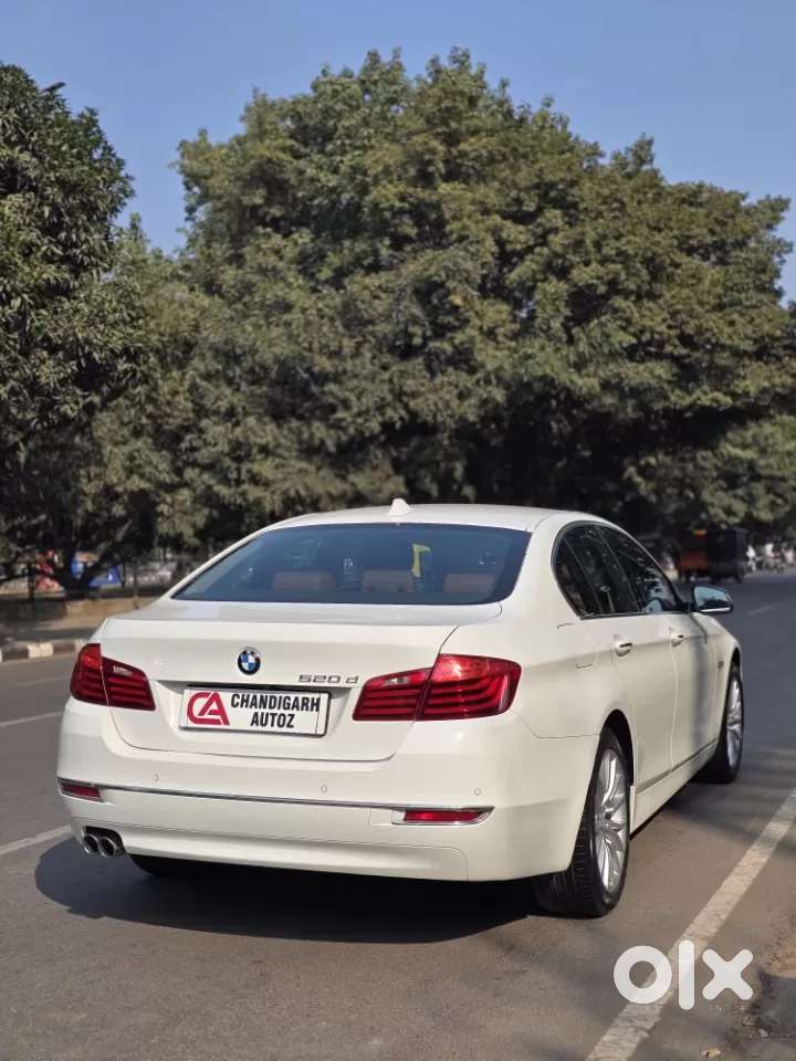 Bmw 5 Series 2.0 520d Luxury Line, 2015, Diesel