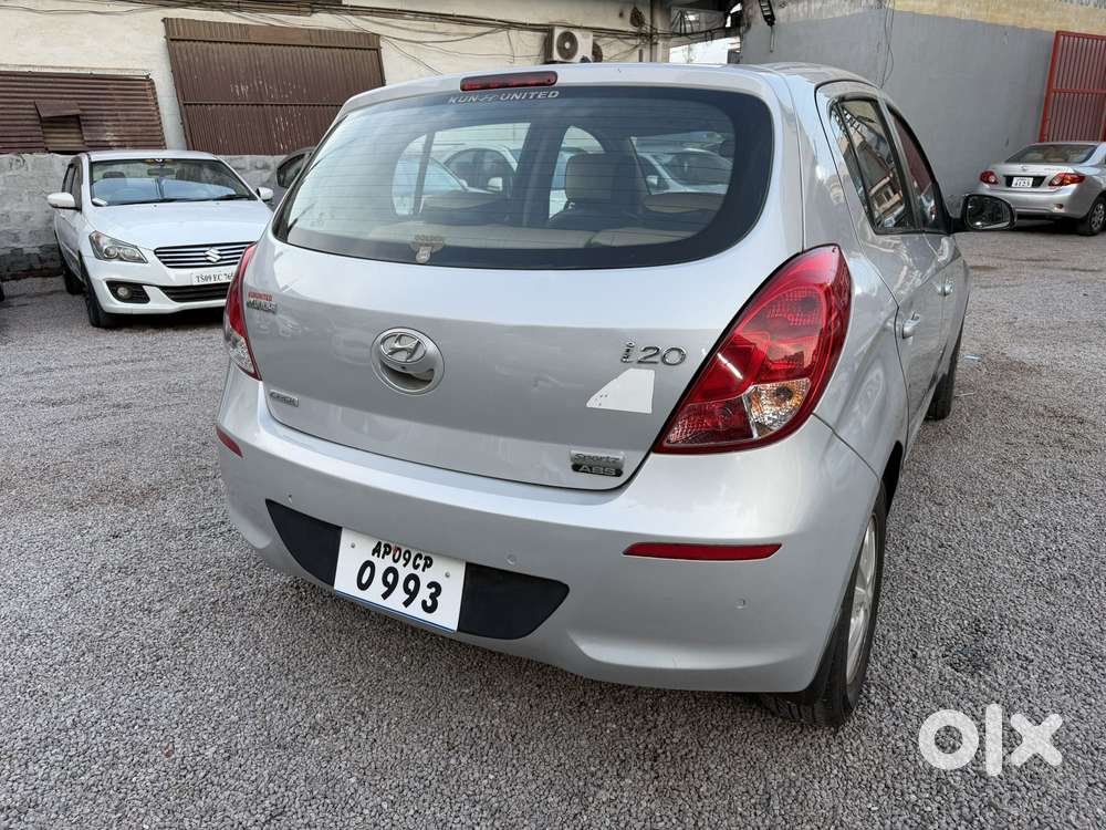 Hyundai I20 Sportz Option 1.4 Crdi, 2012, Diesel
