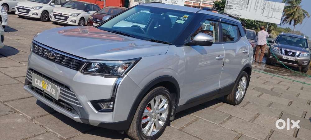 Mahindra Xuv300 Turbosport W8, 2020, Petrol