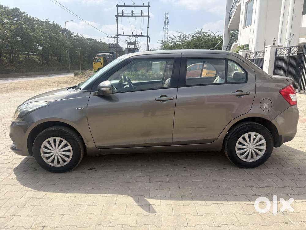 Maruti Suzuki Swift Dzire Vxi(o) Mt, 2016, Petrol