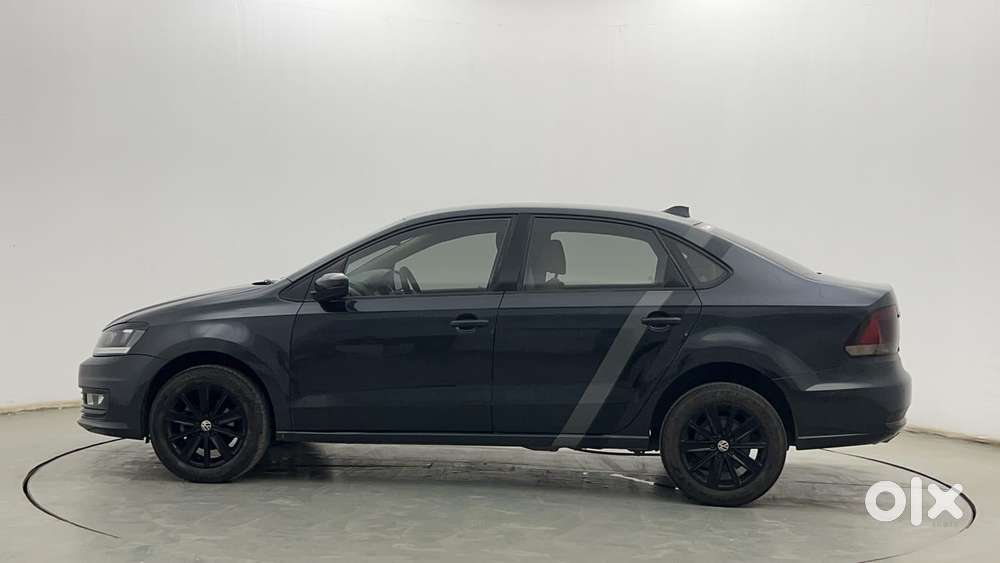 Volkswagen Vento 1.6 Highline, 2018, Petrol