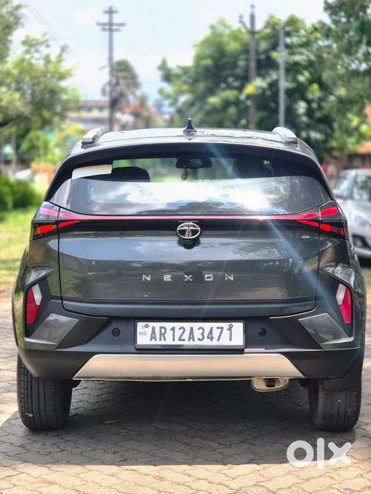 Tata Nexon Fearless Plus S 1.2 Revotron Petrol 6mt Dt, 2024