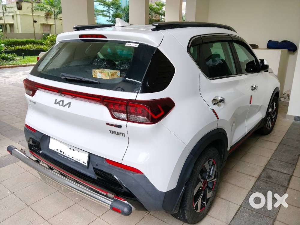 2024 Kia Sonet Gtx+ 1.5 Diesel At White | 1st Owner | Bh | 30,055 Km