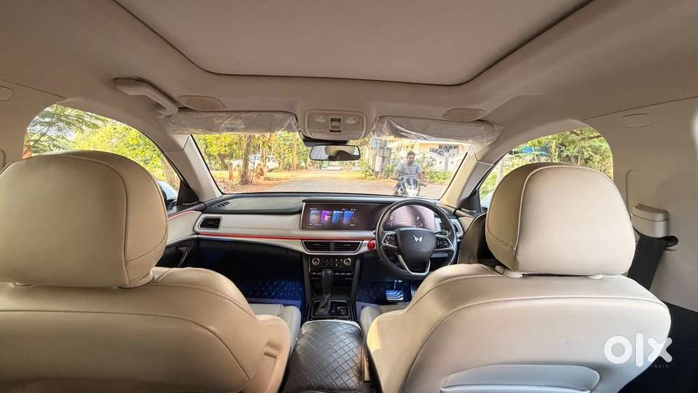 Mahindra Xuv700 Ax7l Diesel 2023