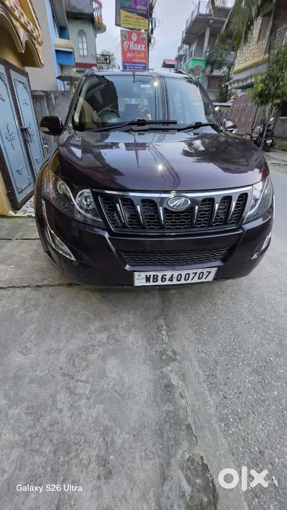 Xuv 500,w10 In Excellent Condition
