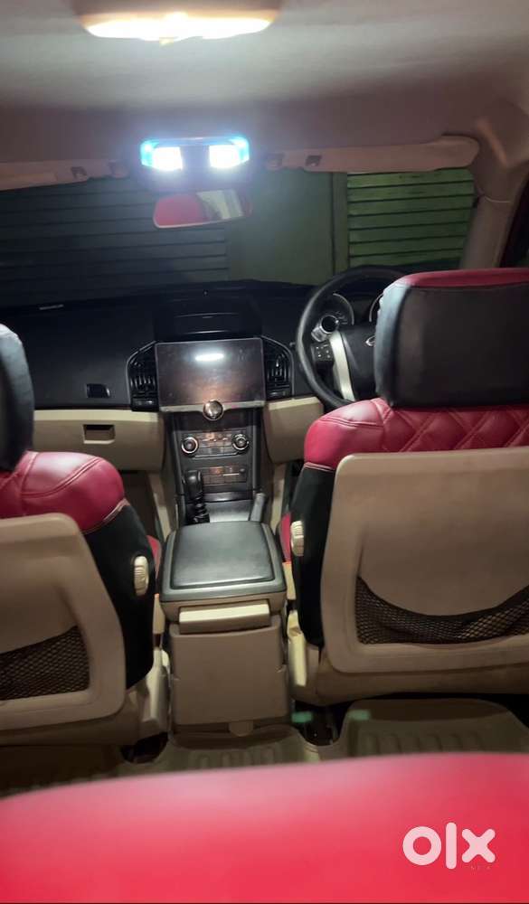 Mahindra Xuv500 W10 2016 Model