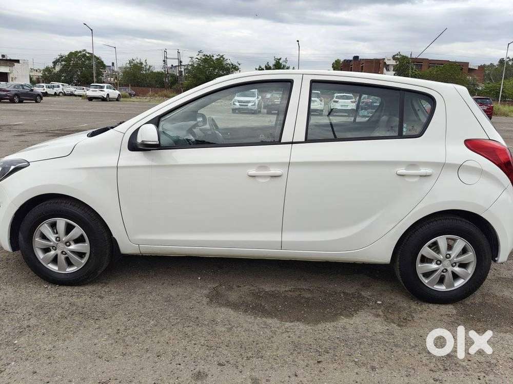 Hyundai I20 Magna Optional 1.2, 2012, Petrol