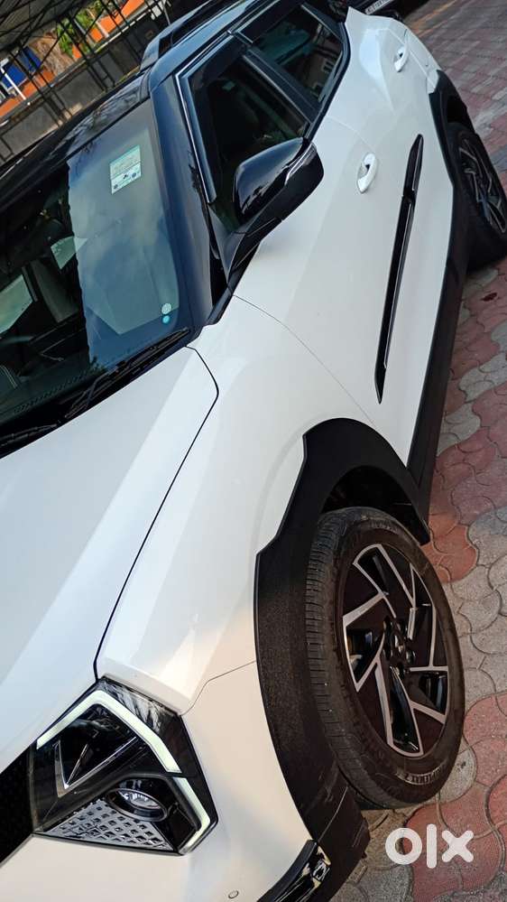 Mahindra Xuv 3xo Ax7 Diesel Mt, 2025, Diesel