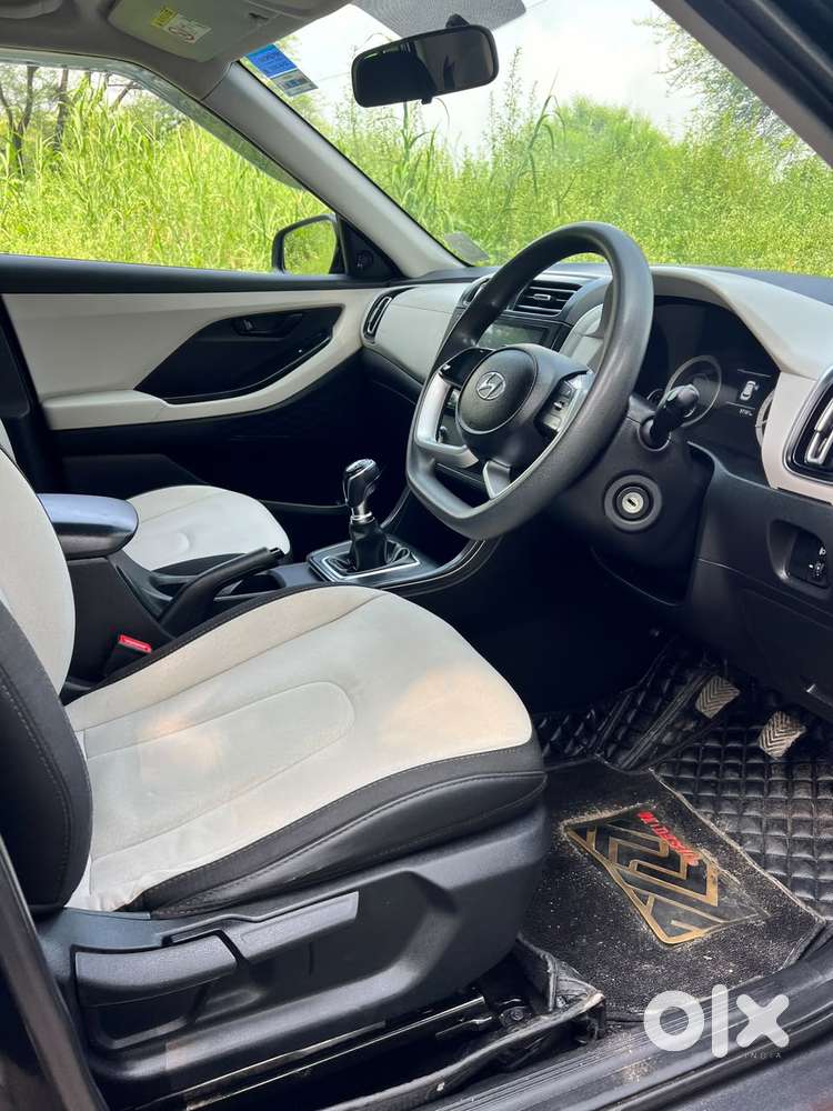 Hyundai Creta 1.5 E Petrol, 2022, Petrol