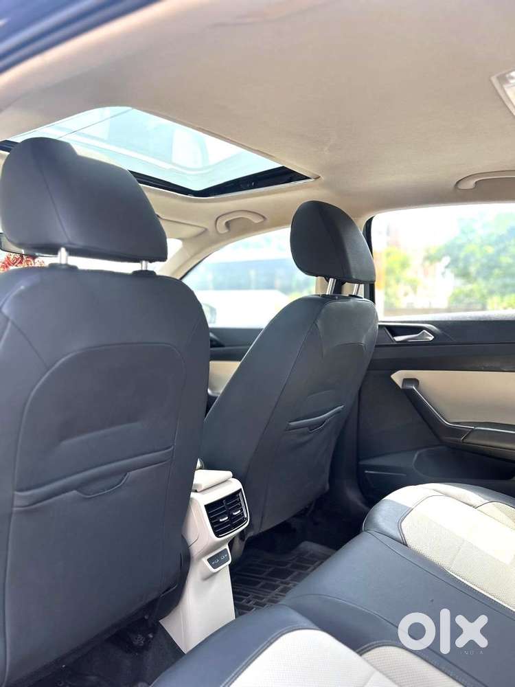 Skoda Slavia 1.0 Tsi Style At, 2023, Petrol