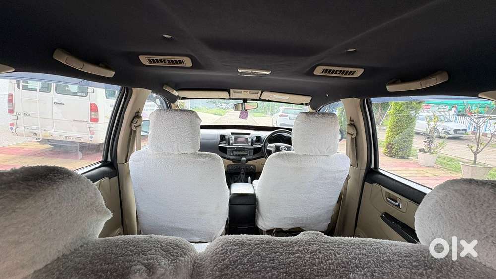 Toyota Fortuner 3.0 4x2 Mt, 2015