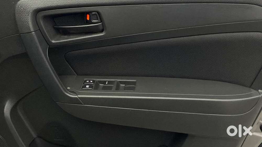 Maruti Suzuki Vitara Brezza Vdi, 2016, Diesel