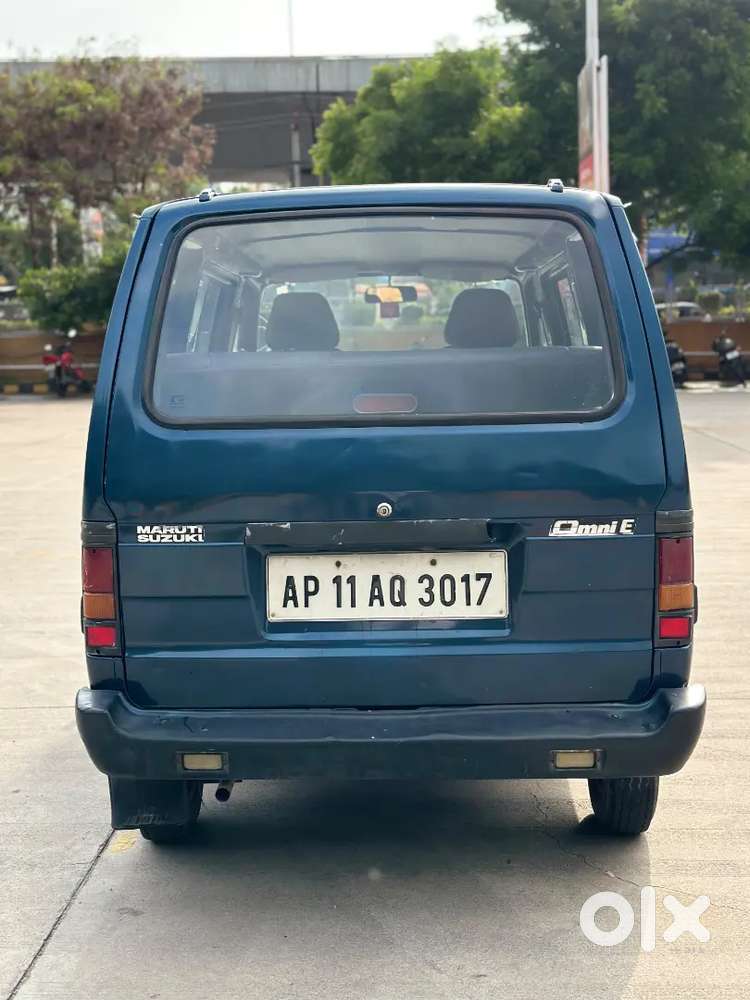 Maruti Suzuki Omni 2012 Petrol