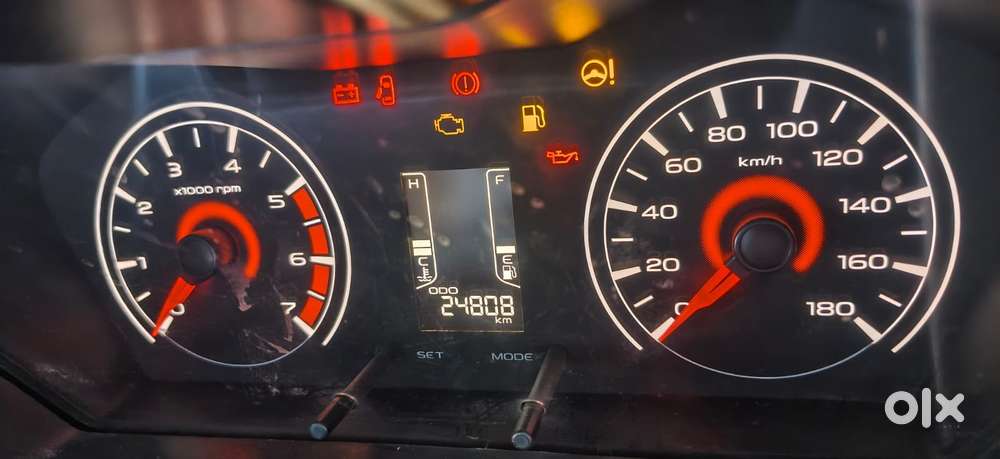 Mahindra Kuv100 Nxt 1.2 K2 Petrol 6 Str, 2017, Petrol