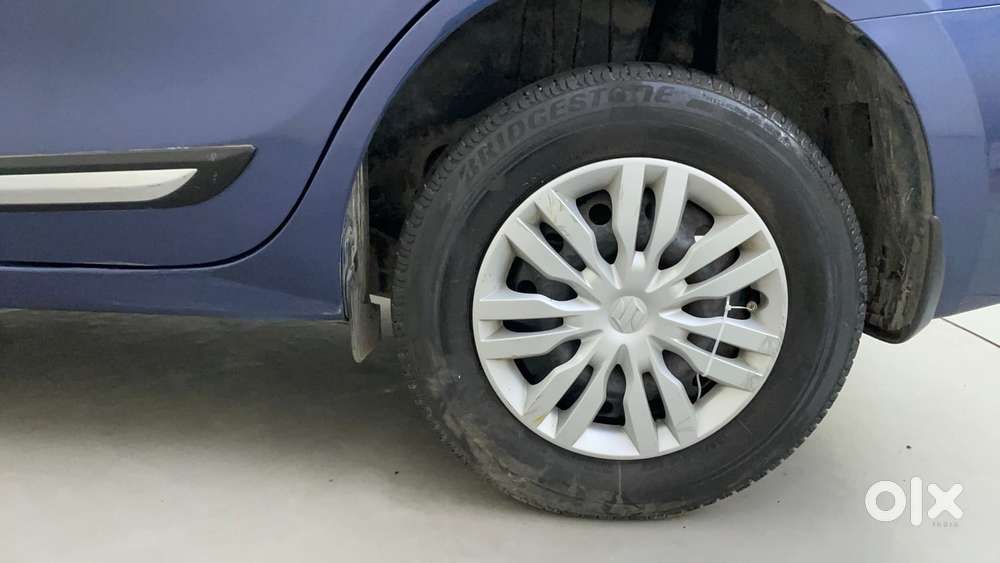 Maruti Suzuki Dzire 1.2 Vxi Amt, 2018, Petrol