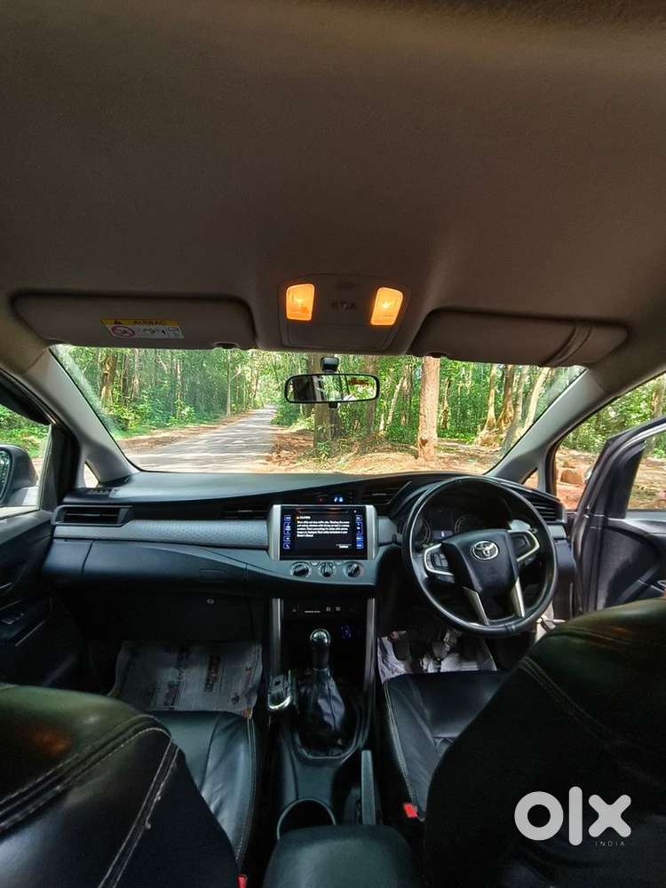 Toyota Innova Crysta 2019