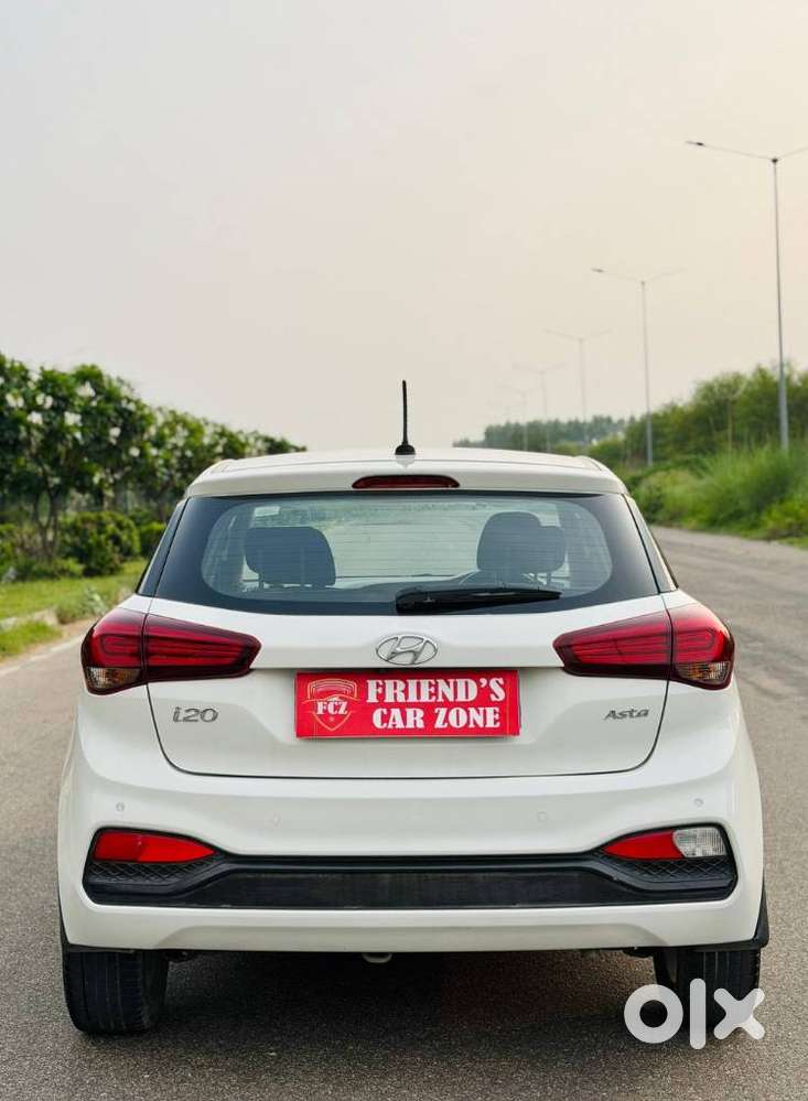 Hyundai I20 Petrol Asta Option, 2018, Petrol