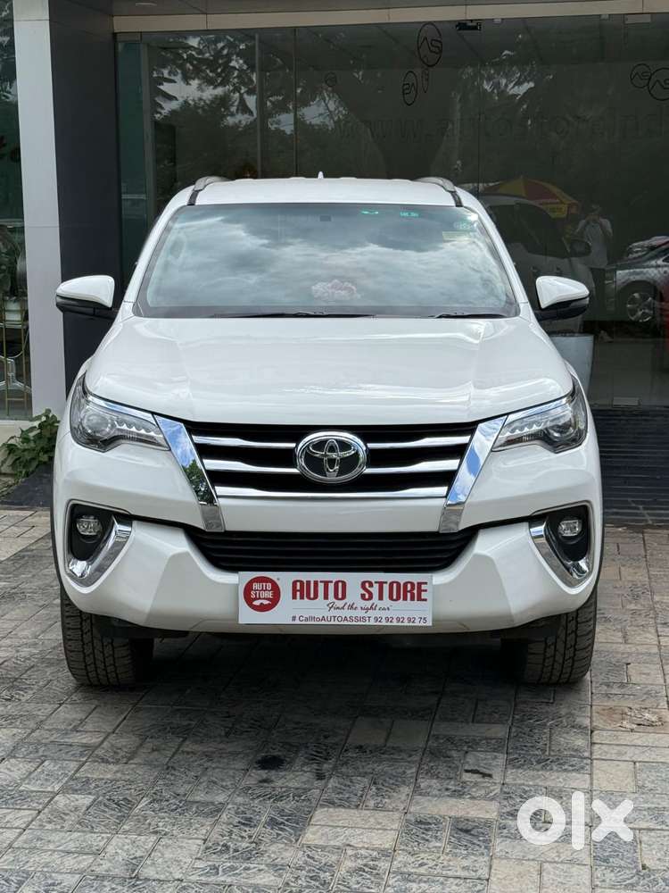 Toyota Fortuner 4x2 At 2.8 Diesel, 2017, Diesel