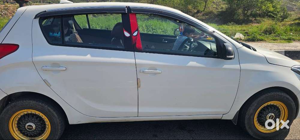 I20 Good Condition With Alloy And Music System