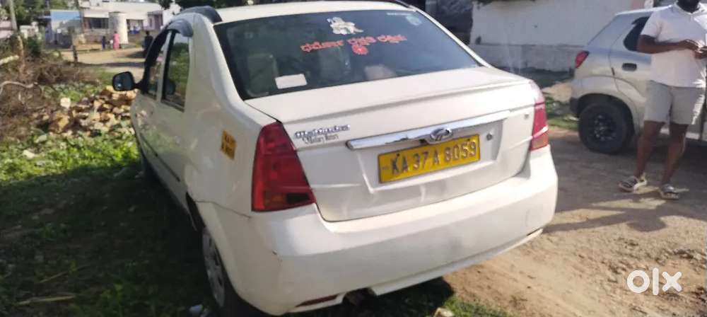 Mahindra E Verito 2017 Diesel Car