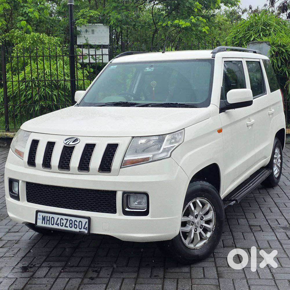 Mahindra Tuv 300 T8 Amt (automatic), 2015, Diesel