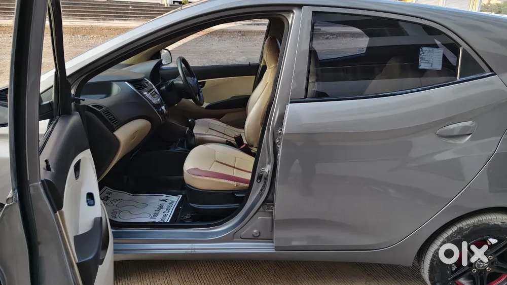 Hyundai Eon Magna 2013 Car