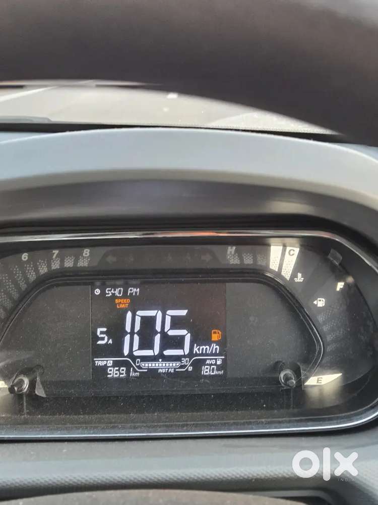 Tata Tiago 1.2 Revotron Xta 2025