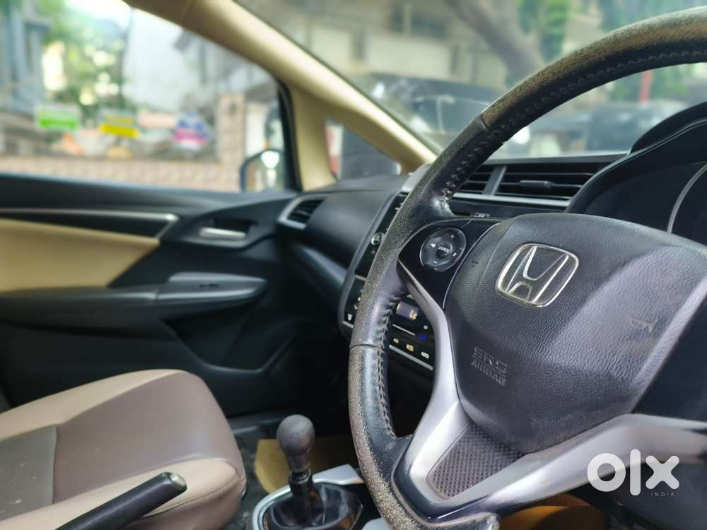 Honda Jazz V Mt Privilege, 2015, Petrol