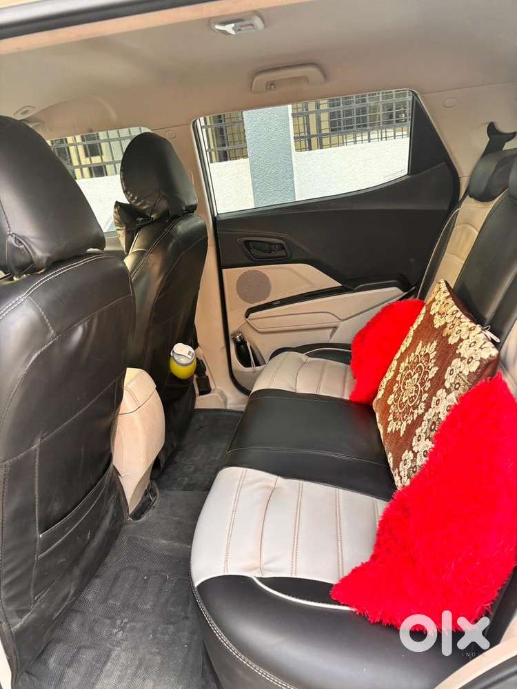 Mahindra Xuv300 Petrol 2020 Single Handed 1st Owner Family Used Only