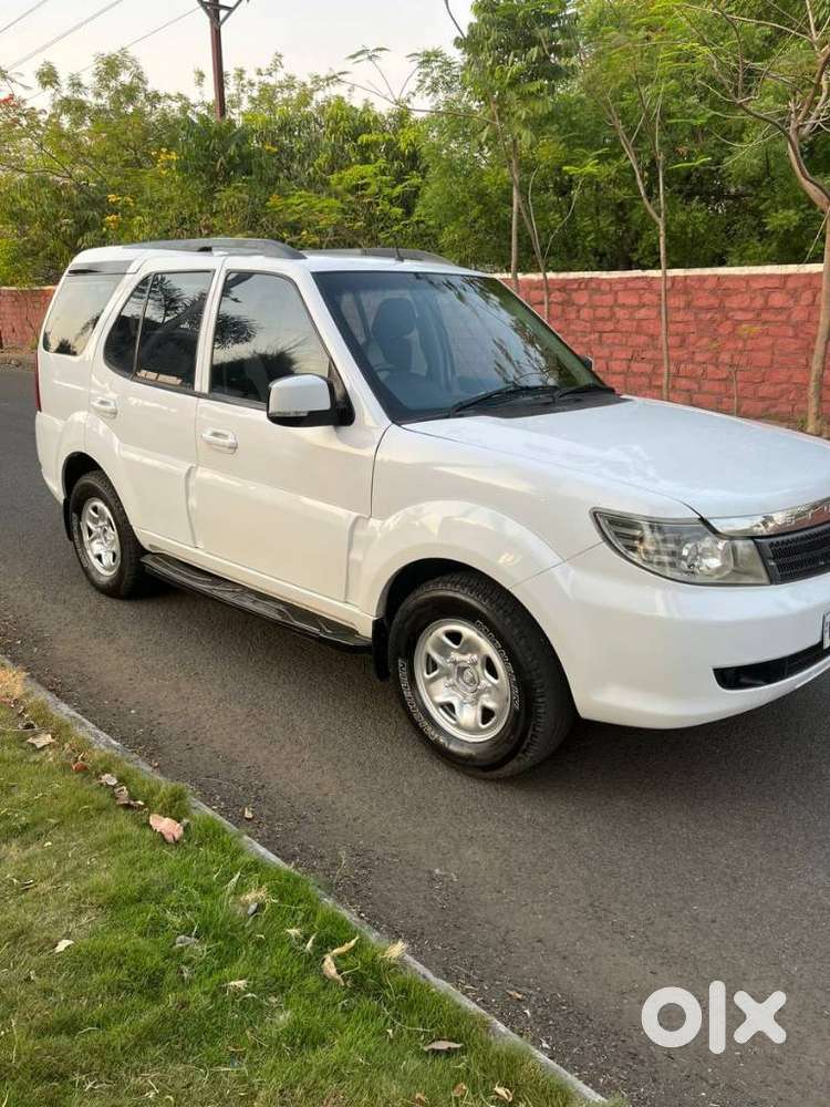 Tata Safari Storme Lx, 2013, Diesel