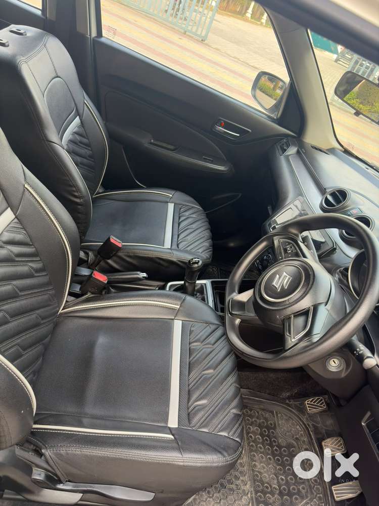 Maruti Suzuki Swift Vxi Optional, 2022, Petrol