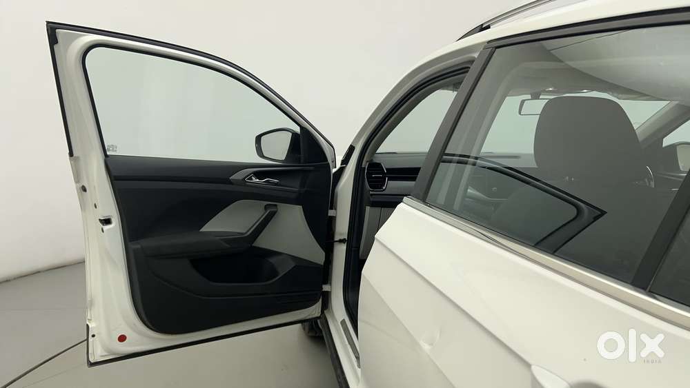 Skoda Kushaq Ambition 1.0l Tsi Mt, 2023, Petrol