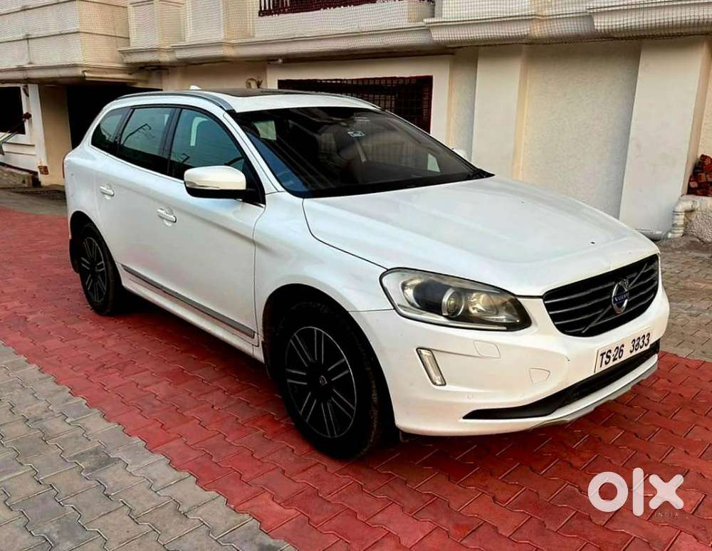 Volvo Xc60 D5 Awd Automatic, 2017, Diesel