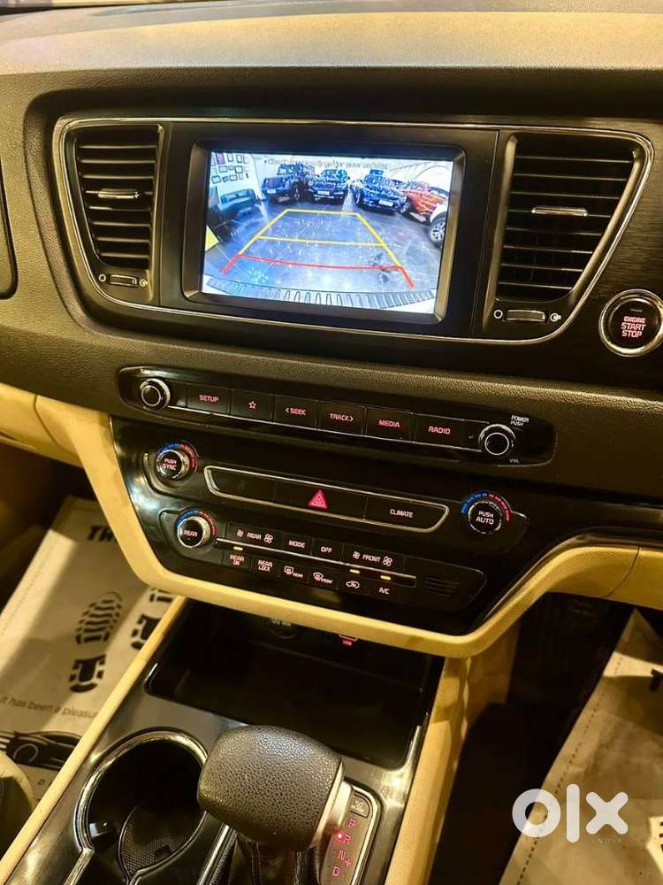 Kia Carnival Prestige, 2021, Diesel