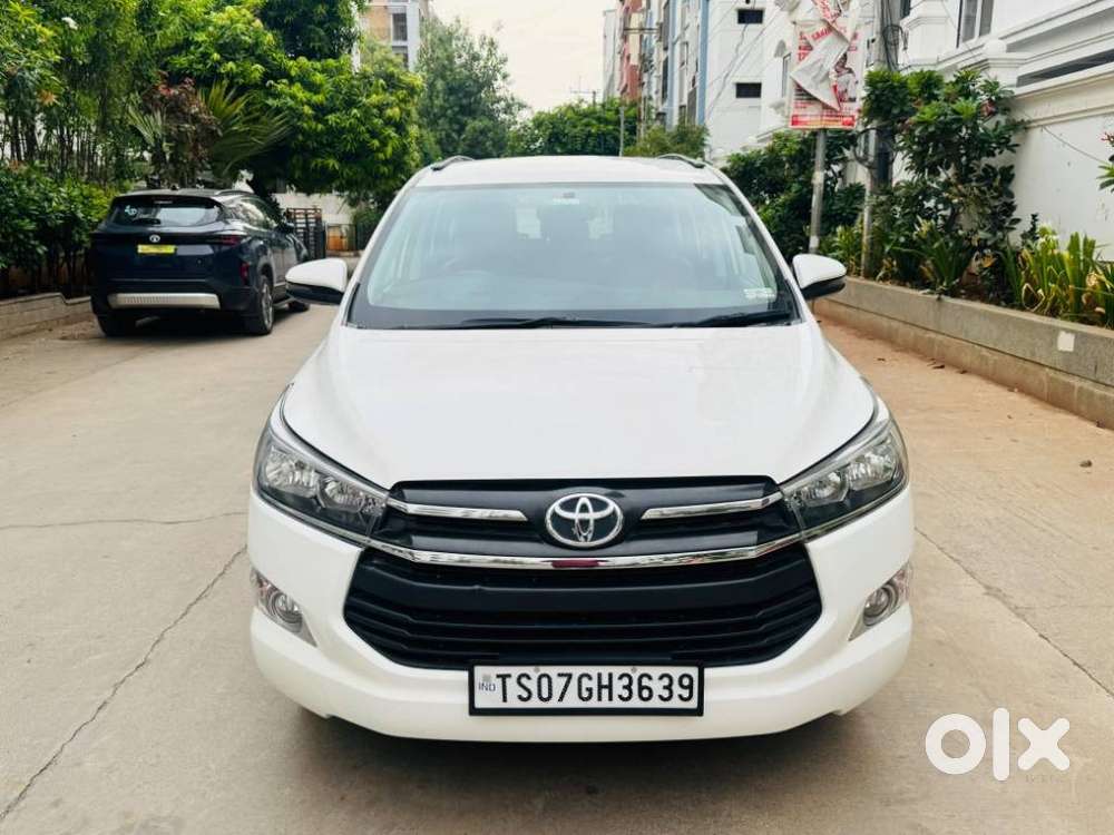 Toyota Innova Crysta 2.8 Gx At 8 Seater, 2018, Diesel
