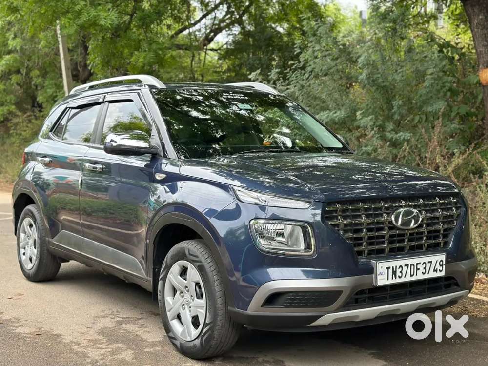 Hyundai Venue 2019 Urgent Sale.