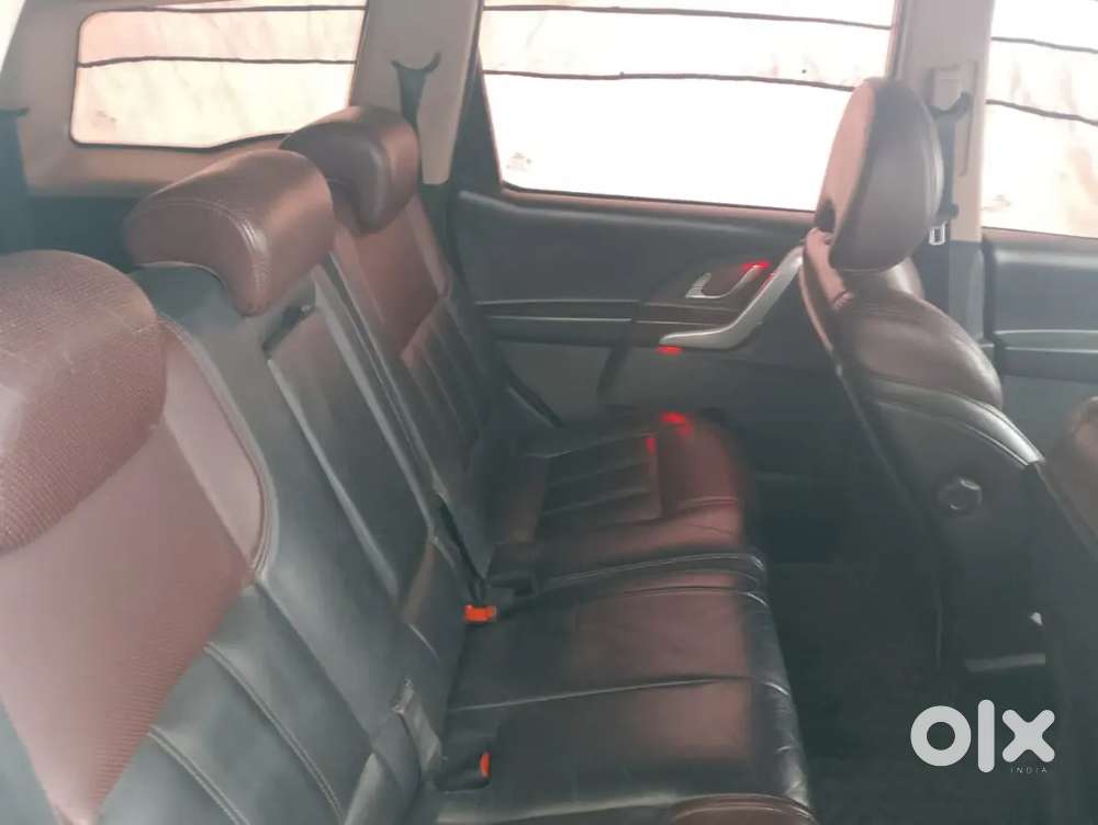 Xuv 500 Full Condition Gadi Hai, Full Original कम चली हुई,