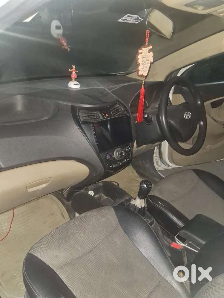 Hyundai Eon Magna 2012