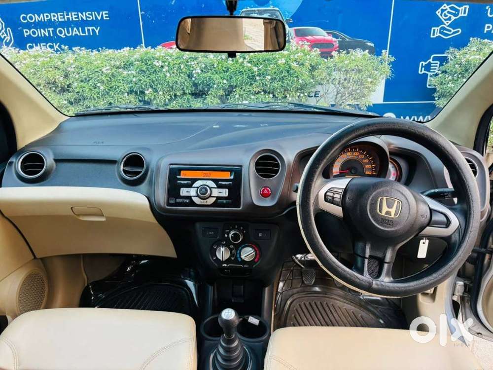 Honda Brio 2011-2013 V Mt, 2012, Petrol