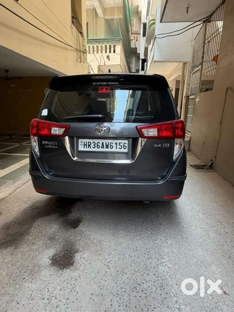 Toyota Innova Crysta 2022 Diesel Well Maintained