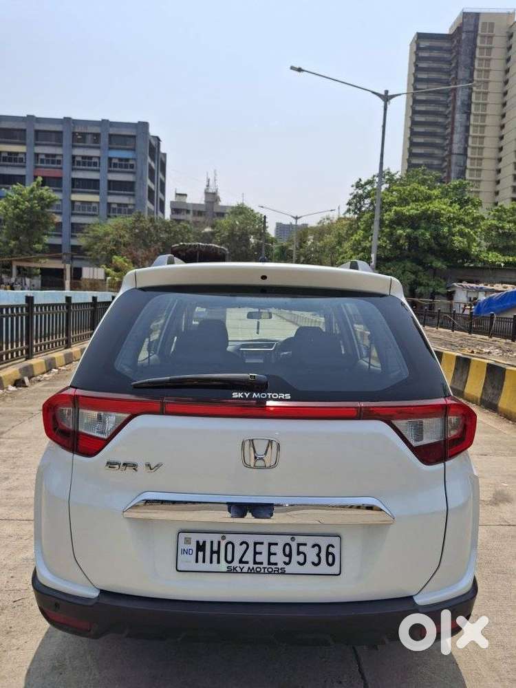 Honda Br-v I-vtec V Mt, 2016, Petrol