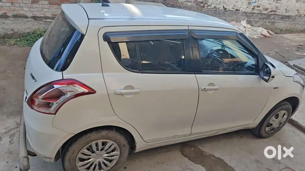 Maruti Suzuki Swift 2016