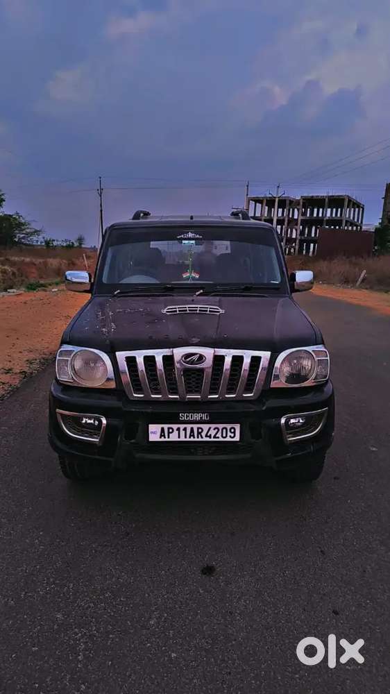 Mahindra Scorpio Classic 2013 Diesel 260457 Km Driven