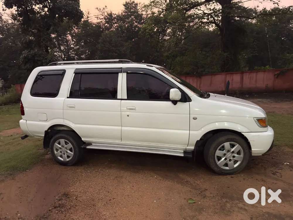 Chevrolet Tavera Neo 2016 Diesel Well Maintained