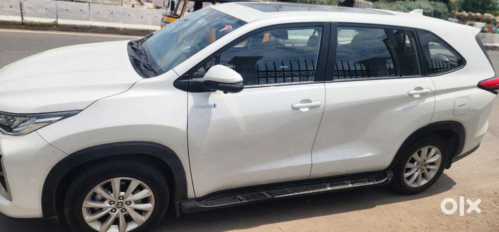 Toyota Innova Hycross 2.0 Vx Hybrid 7 Str, 2024, Diesel