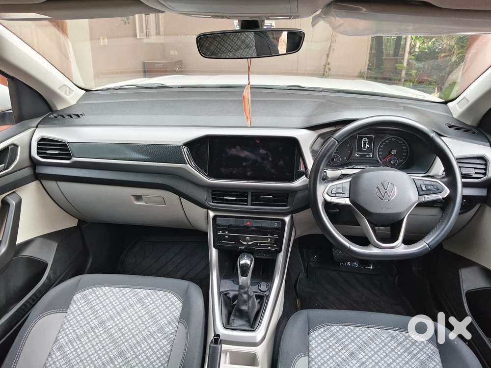 Volkswagen Taigun 1.0 Tsi Highline At, 2024, Petrol