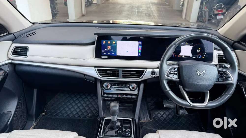 Mahindra Xuv700 Ax7 L Top Diesel Automatic